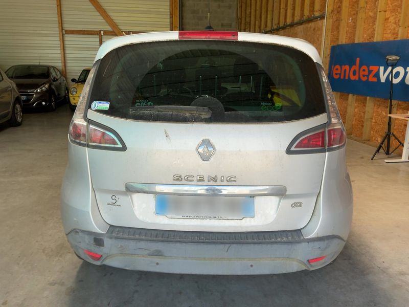 Renault Scenic 1.5 dCi BOSE Edition 2012 – снимка 7