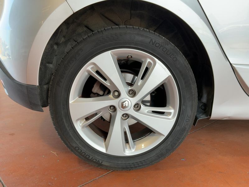 Renault Scenic 1.5 dCi Limited 2015 – снимка 9