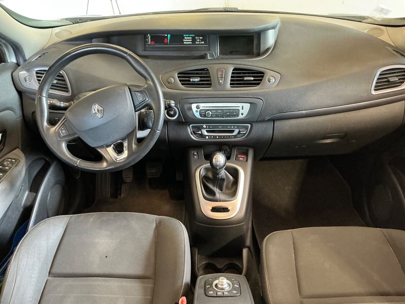 Renault Scenic 1.5 dCi Limited 2015 – снимка 17