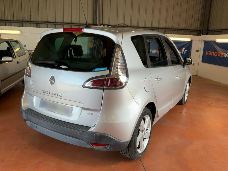 Renault Scenic 1.5 dCi Limited 2015 – снимка 8