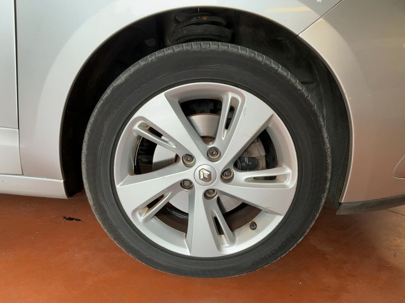 Renault Scenic 1.5 dCi Limited 2015 – снимка 11