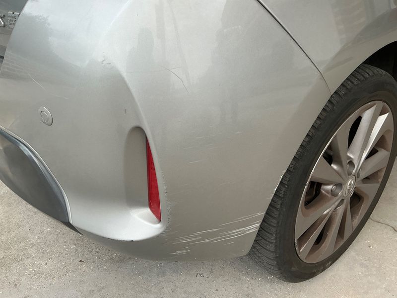 Toyota Auris 1.8 Hybrid Lounge 2013 – снимка 35