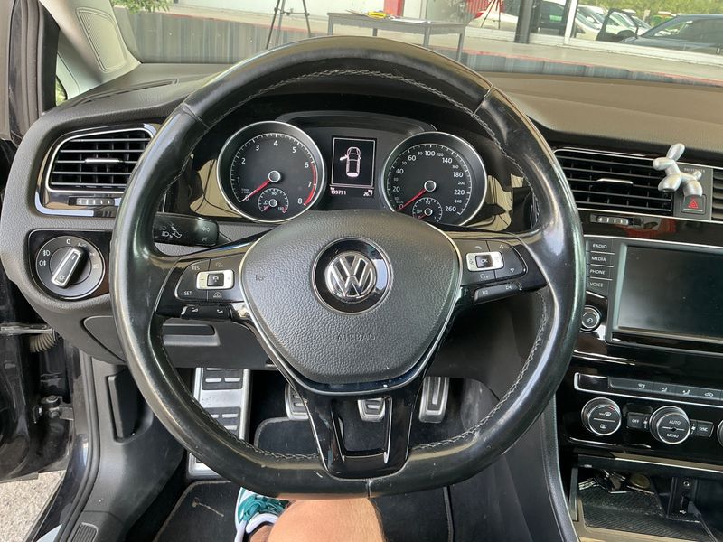 Volkswagen Golf VII 1.4 TSI Allstar BlueMotion Tech 2016 – снимка 32
