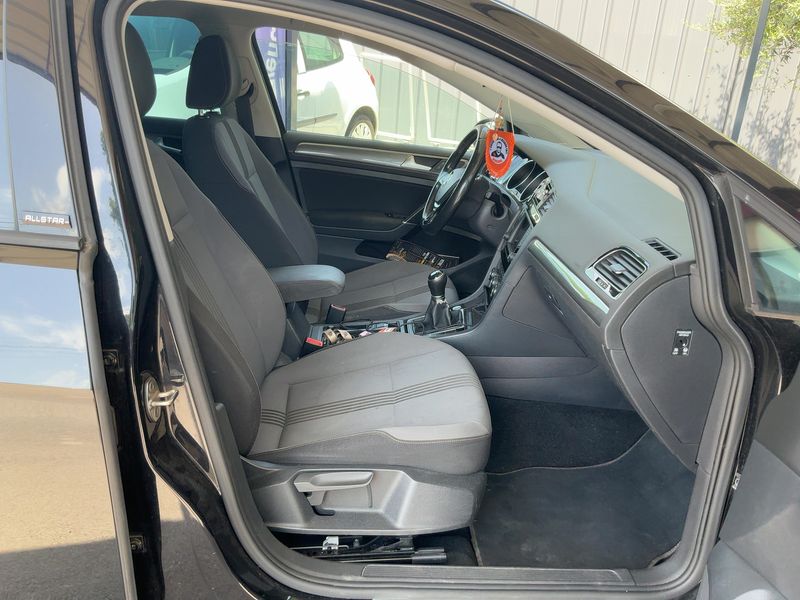Volkswagen Golf VII 1.4 TSI Allstar BlueMotion Tech 2016 – снимка 16