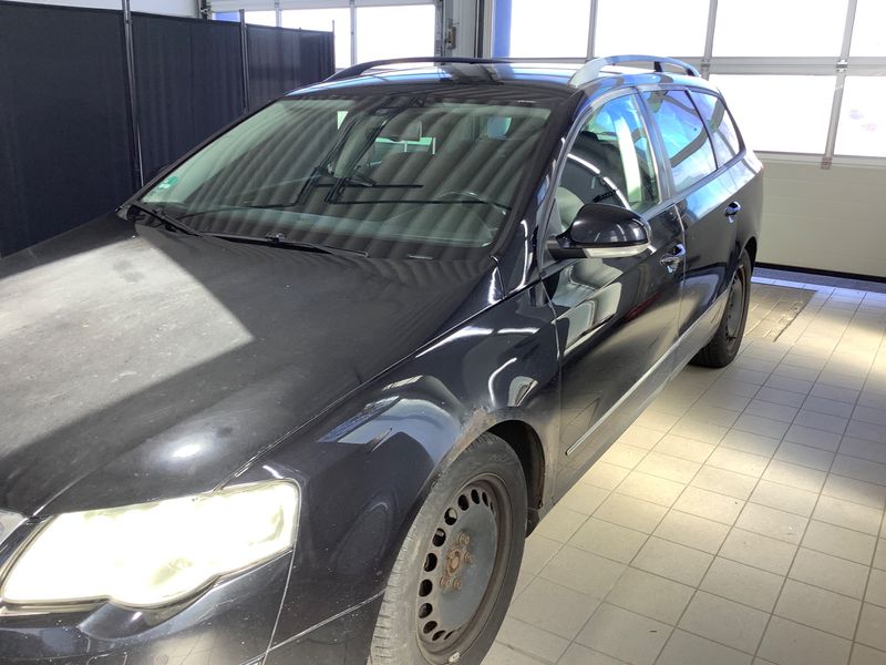 Volkswagen Passat 2.0 TDI Sportline 2008 – снимка 2