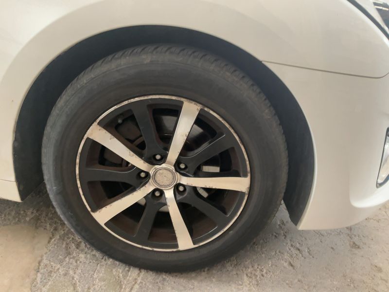 Hyundai i40 1.7 CRDi 5 Star Edition 2013 – снимка 11