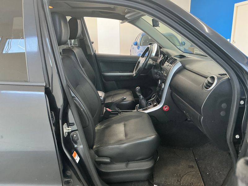 Suzuki Grand Vitara 1.9 DDiS Executive 2007 – снимка 3