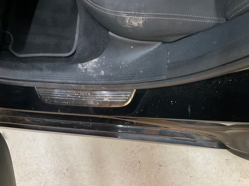 Mercedes-Benz E-Klasse E 220 d 2016 – снимка 38