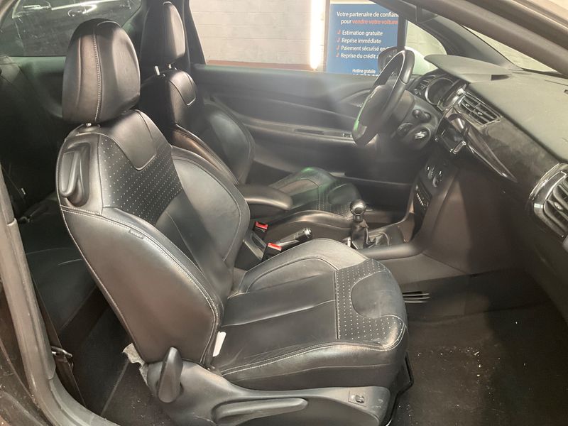 Citroen DS3 1.4 VTi Chic 2010 – снимка 3