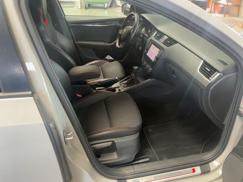 Skoda Octavia 2.0 TDI RS 2017 – снимка 16