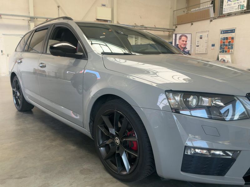Skoda Octavia 2.0 TDI RS 2017 – снимка 12