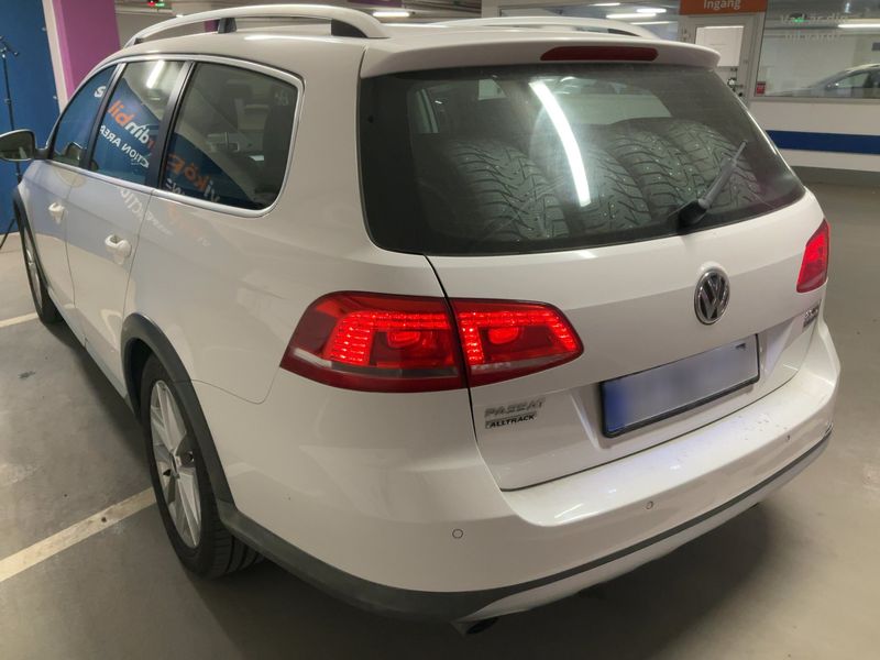 Volkswagen Passat 2.0 TDI 4Motion BlueMotion Tech 2014 – снимка 6