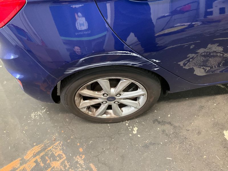 Ford Fiesta 1.1 Cool&Connect 2017 – снимка 23