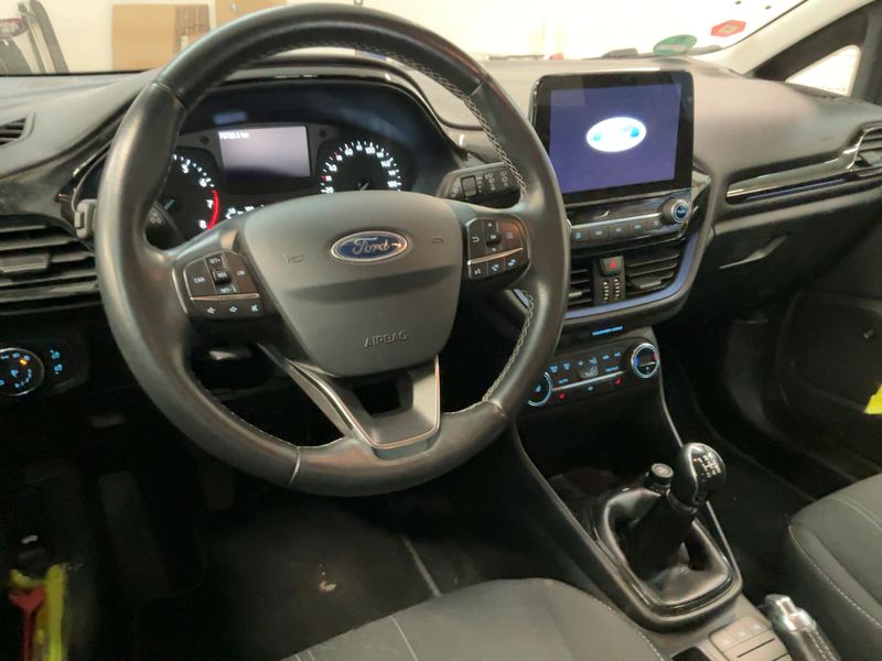 Ford Fiesta 1.1 Cool&Connect 2017 – снимка 18
