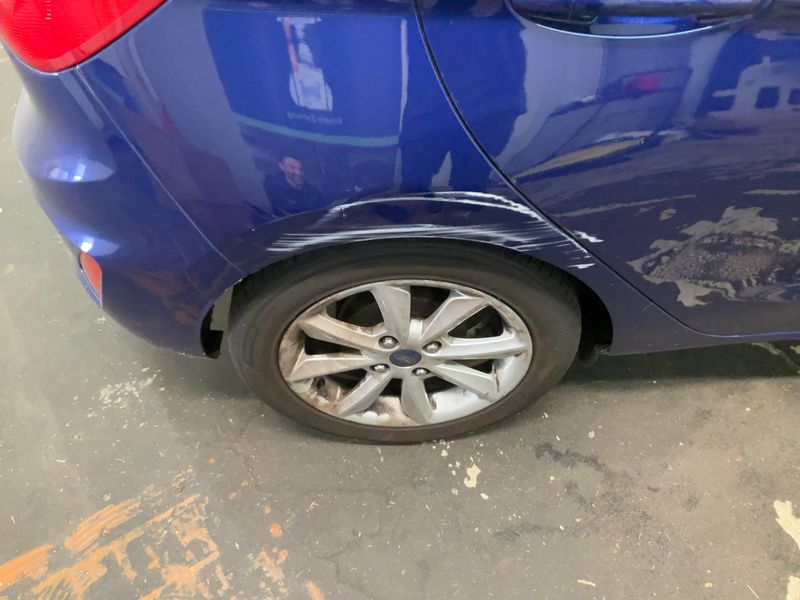 Ford Fiesta 1.1 Cool&Connect 2017 – снимка 9