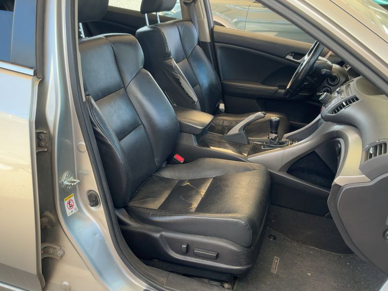 Honda Accord 2.2 DTEC Luxury Innova 2010 – снимка 16