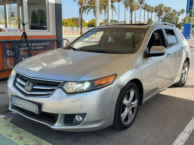 Honda Accord 2.2 DTEC Luxury Innova 2010 – снимка 1