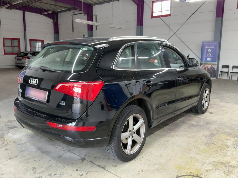 Audi Q5 2.0 TDI quattro 2012 – снимка 8