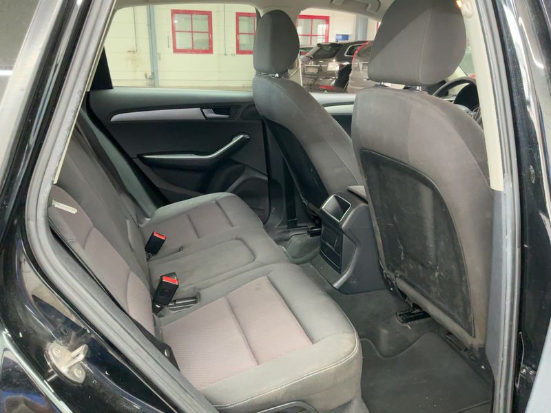 Audi Q5 2.0 TDI quattro 2012 – снимка 20