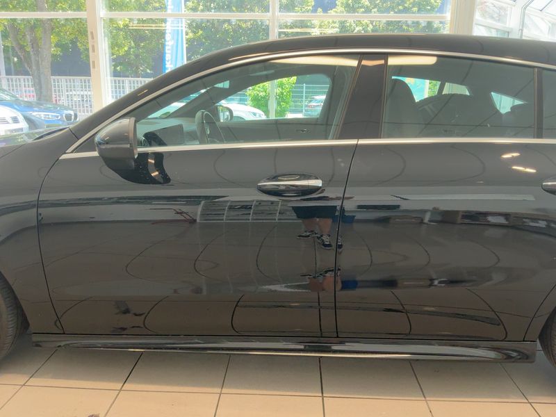 Mercedes-Benz CLA-Klasse CLA 220 d Shooting Brake AMG Line 2024 – снимка 4