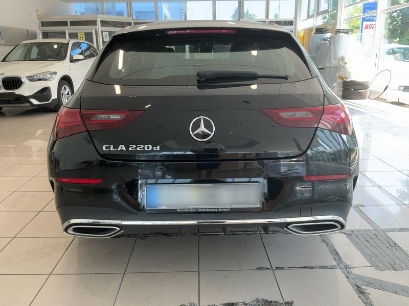 Mercedes-Benz CLA-Klasse CLA 220 d Shooting Brake AMG Line 2024 – снимка 7