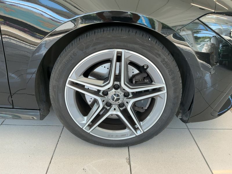 Mercedes-Benz CLA-Klasse CLA 220 d Shooting Brake AMG Line 2024 – снимка 11