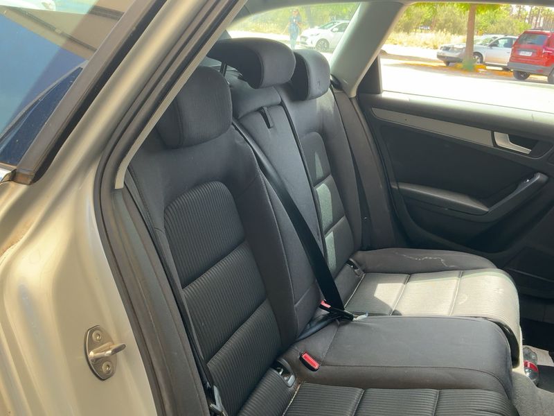 Audi A4 2.0 TDI 2013 – снимка 19