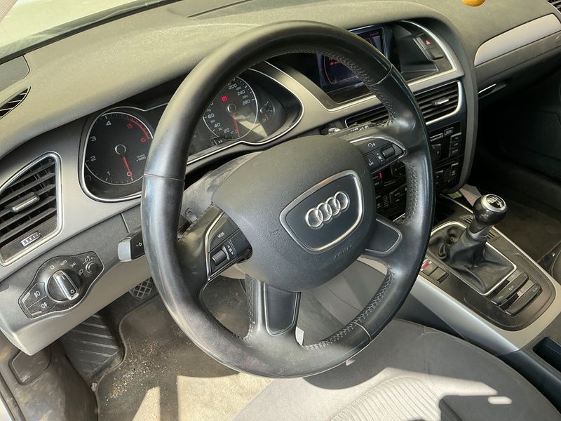 Audi A4 2.0 TDI 2013 – снимка 30
