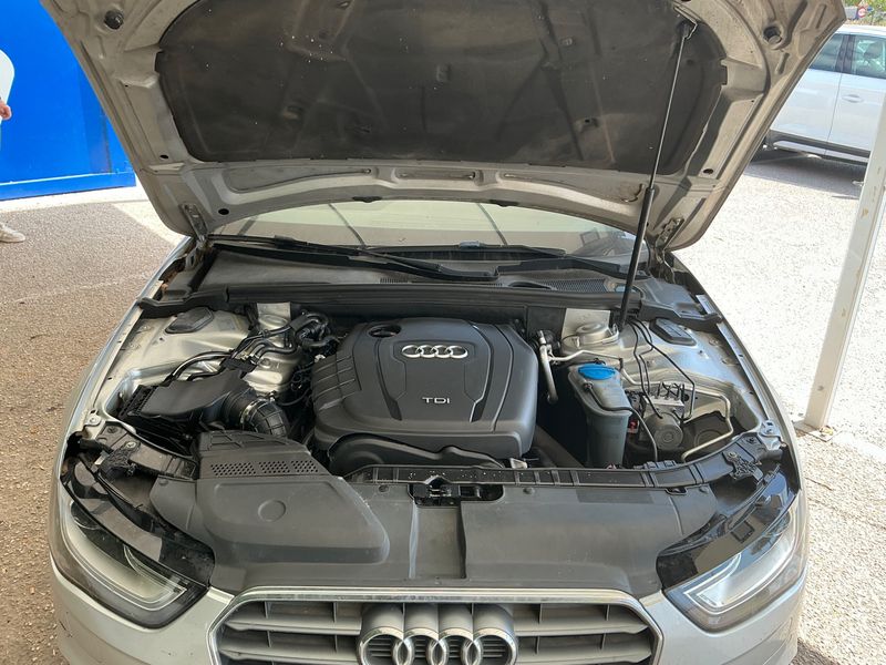 Audi A4 2.0 TDI 2013 – снимка 24