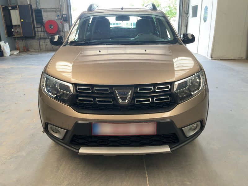Dacia Sandero 0.9 TCe Stepway Celebration 2018 – снимка 14