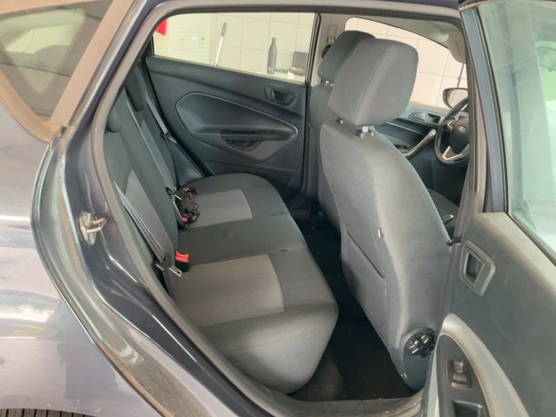 Ford Fiesta 1.25 Trend 2011 – снимка 19
