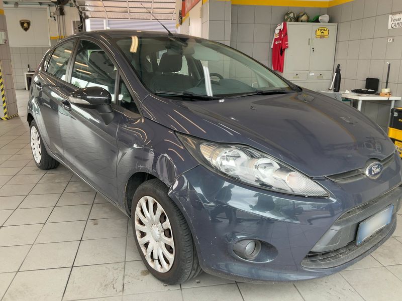 Ford Fiesta 1.25 Trend 2011 – снимка 12