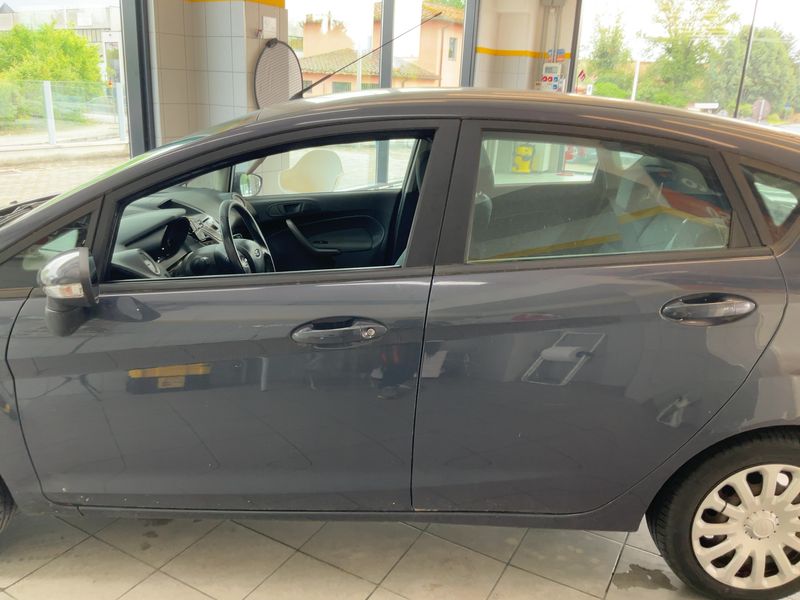 Ford Fiesta 1.25 Trend 2011 – снимка 4