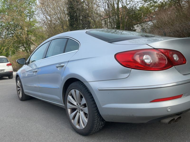 Volkswagen Passat CC 2.0 TDI 2010 – снимка 3
