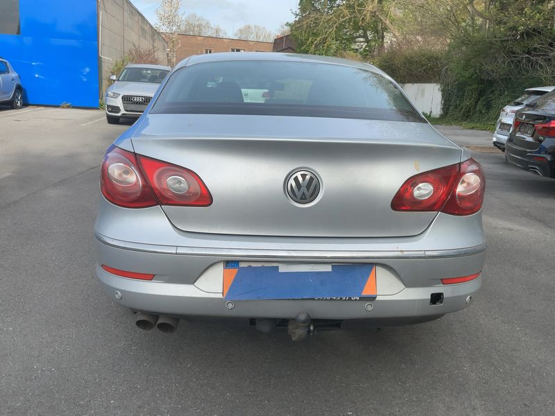 Volkswagen Passat CC 2.0 TDI 2010 – снимка 5