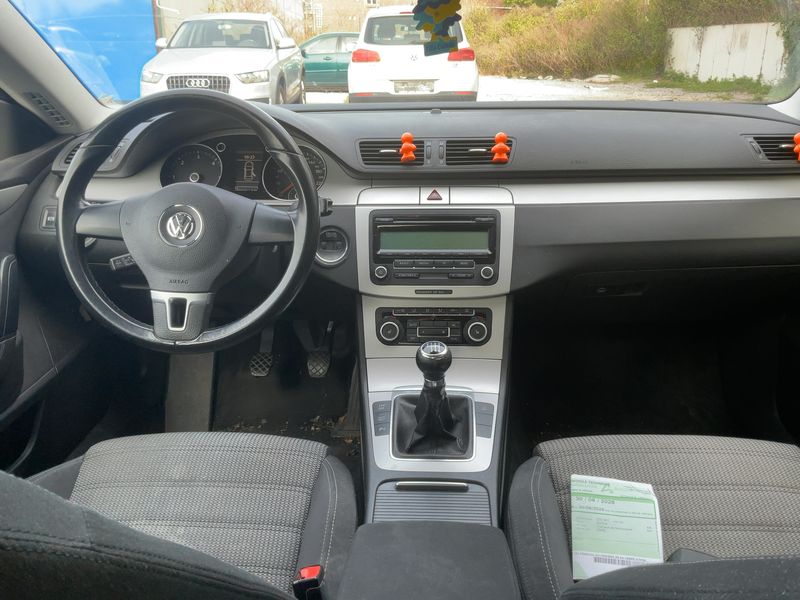 Volkswagen Passat CC 2.0 TDI 2010 – снимка 12