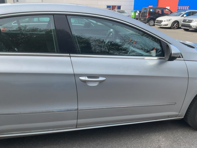 Volkswagen Passat CC 2.0 TDI 2010 – снимка 7