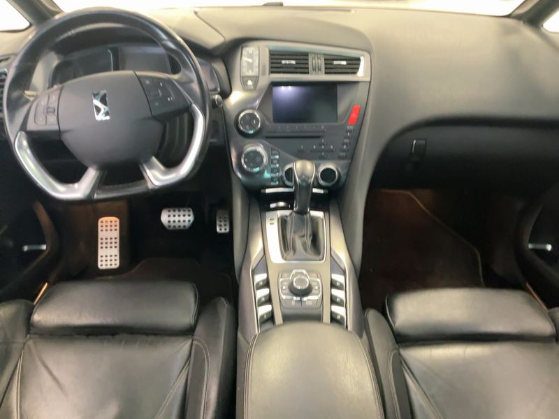 Citroen DS5 2.0 Blue-HDi SportChic 2015 – снимка 17