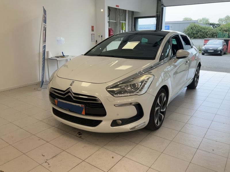Citroen DS5 2.0 Blue-HDi SportChic 2015 – снимка 1