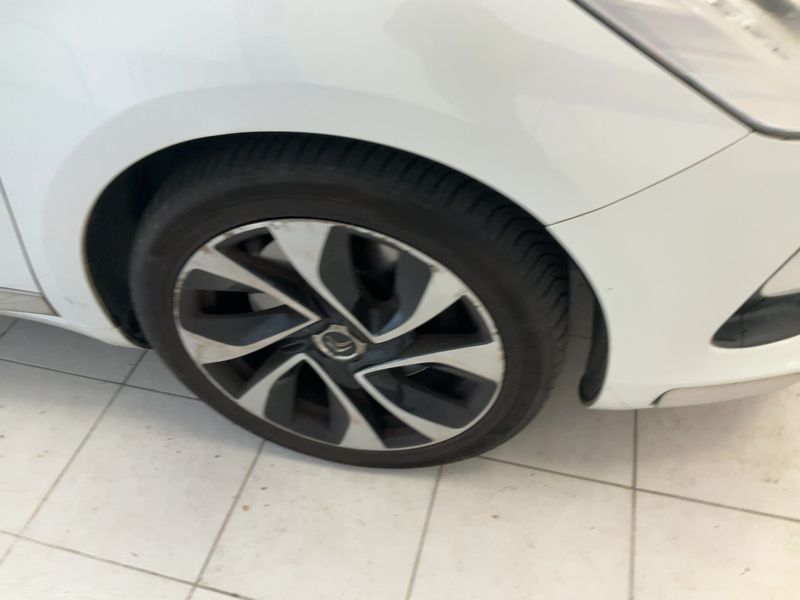 Citroen DS5 2.0 Blue-HDi SportChic 2015 – снимка 11