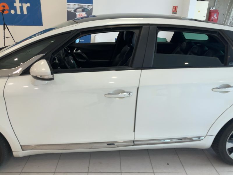 Citroen DS5 2.0 Blue-HDi SportChic 2015 – снимка 4