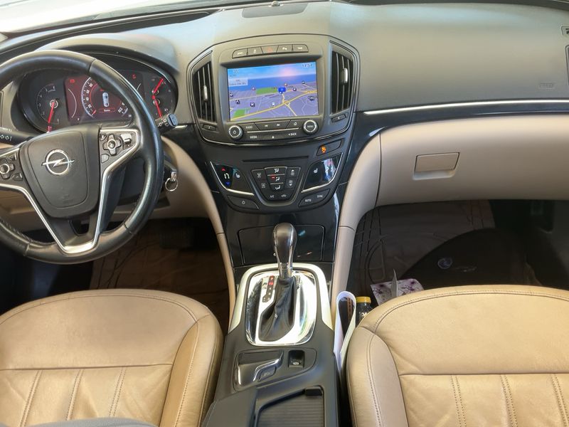 Opel Insignia Country Tourer 2.0 CDTI Biturbo Basis 4x4 2014 – снимка 17