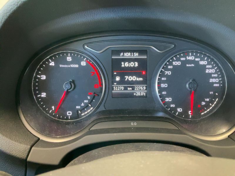 Audi A3 Sportback 1.2 TFSI Ambiente 2014 – снимка 19