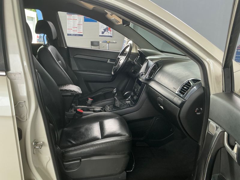 Chevrolet Captiva 2.2 Diesel D LTZ 4WD 2012 – снимка 3