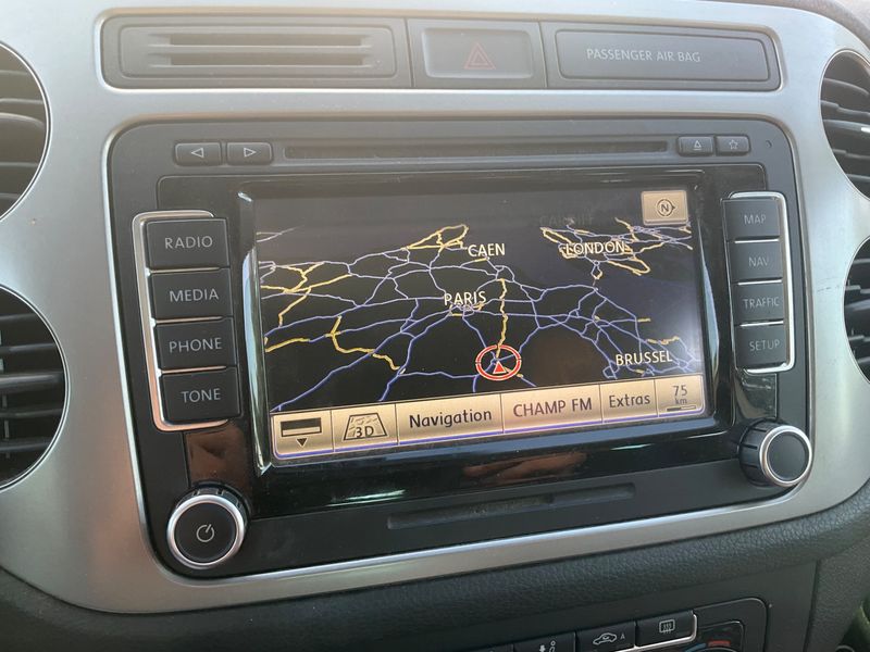 Volkswagen Tiguan 2.0 TDI Cup 4Motion BlueMotion Tech 2014 – снимка 29