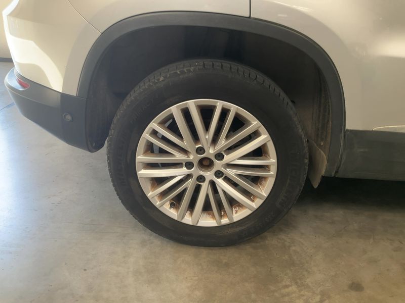 Volkswagen Tiguan 2.0 TDI Cup 4Motion BlueMotion Tech 2014 – снимка 9