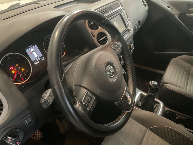 Volkswagen Tiguan 2.0 TDI Cup 4Motion BlueMotion Tech 2014 – снимка 24