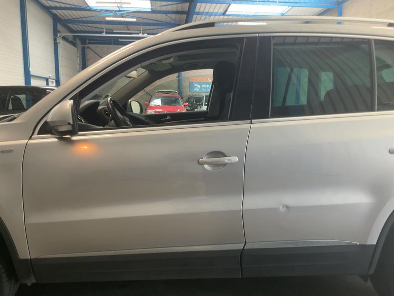 Volkswagen Tiguan 2.0 TDI Cup 4Motion BlueMotion Tech 2014 – снимка 4