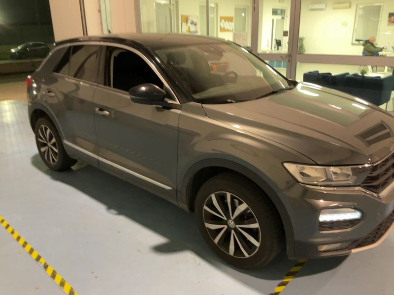 Volkswagen T-Roc 1.6 TDI Style 2018 – снимка 12