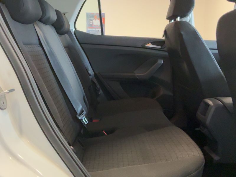 Volkswagen T-Cross 1.6 TDI Style 2020 – снимка 19